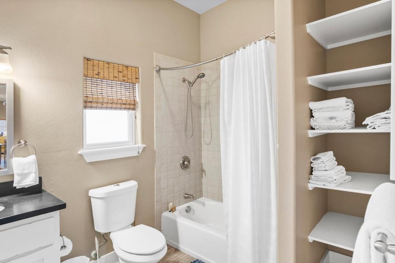 New 5 Bdrm W/Pool, Observation Deck Walk To Beach! Port Aransas Exteriör bild